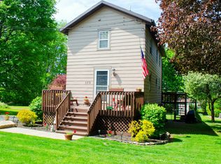 579 Ridge Rd, Ontario, NY 14519