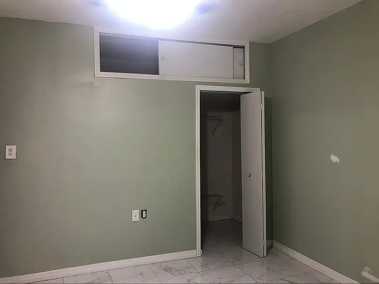 11512 NW 58th Ave — Photo 11