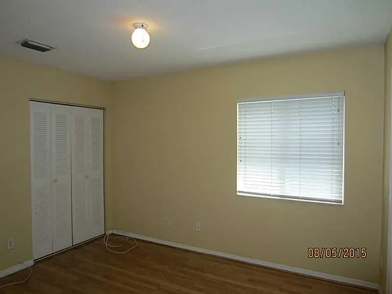 12200 SW 6th St — Photo 20