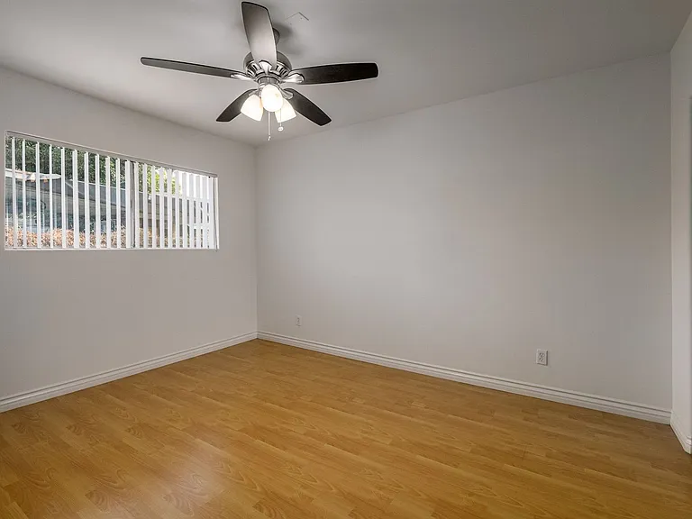 4000 Sequoia St — Photo 16