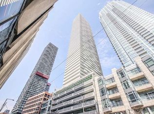 2221 Yonge St #1205-C10, Toronto, ON M4S 0B8