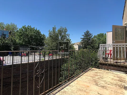 Rented by Highline Residential | media 1