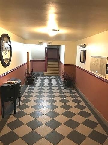 2nd image of 3565 W Lyndale St #1SW