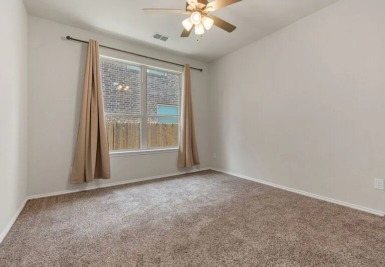 3140 Blacksmith Ln — Photo 16