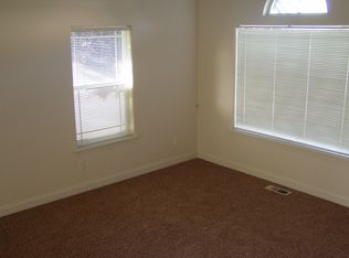 1402 W Fremont Ave #B, Selah, WA 98942