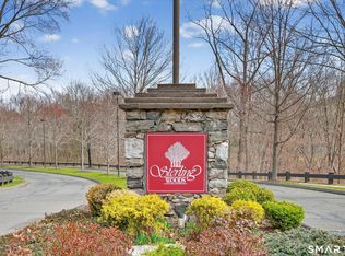Sterling Woods, Danbury, CT 06811
