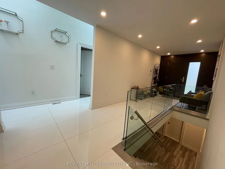 24 Academy Rd — Photo 9