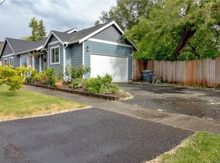 418 Harrison St, Sumner, WA 98390