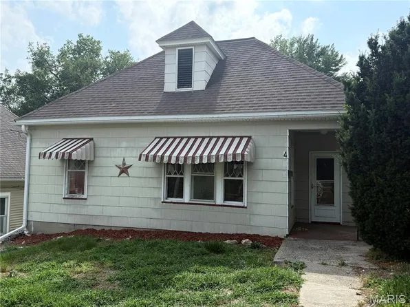 417 N Section St, Hannibal, MO 63401