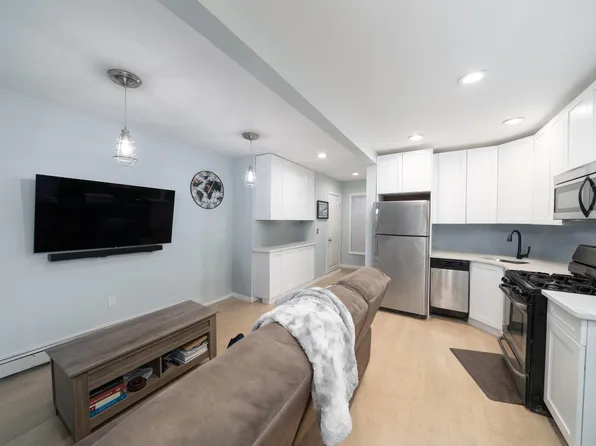 162 Steuben Street 1 image 1 of 10