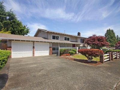 12564 SE 72nd St, Renton, WA, 98056