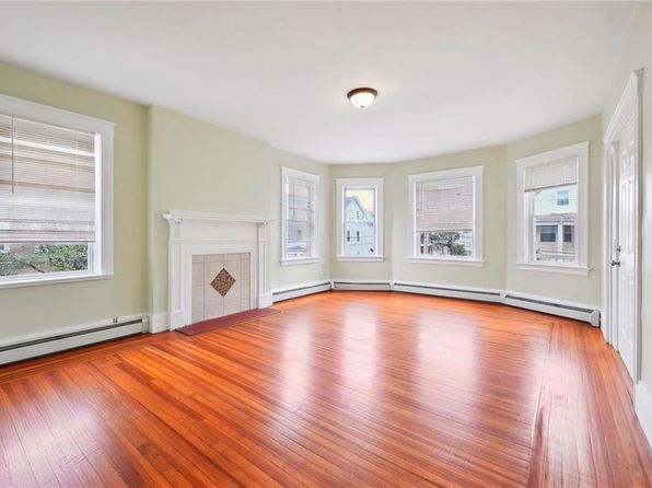33 Lenox Ave FLOOR 2