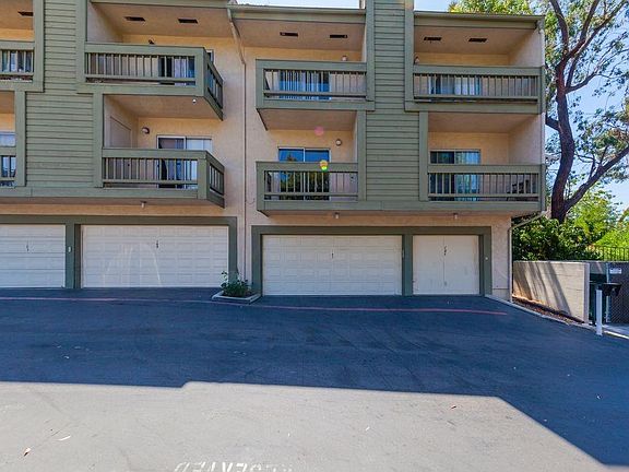 3rd image of 3926 60th St Unit 185