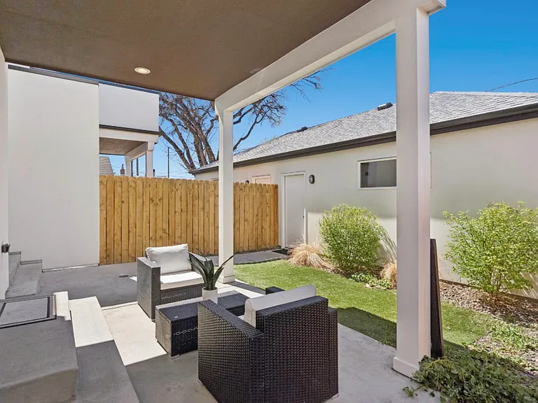 3075 S Delaware St — Photo 30