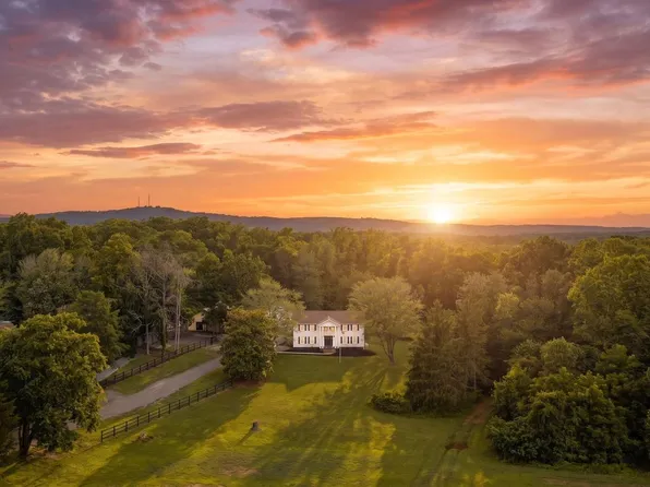 24333 Narrow Gauge Rd, Unionville, VA 22567