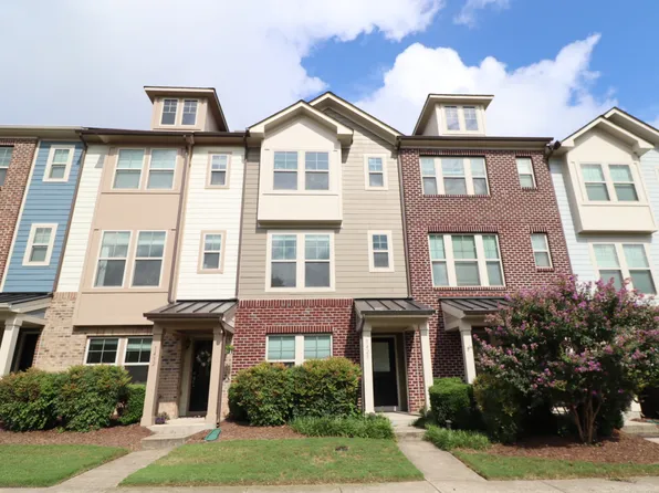 1428 Providence Green Ln, Apex, NC 27502