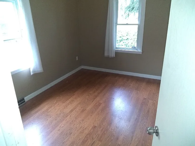 456 River Dr — Photo 7