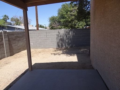 5th image of 2608 E Marconi Ave Unit 2