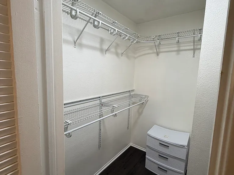 4240 Menlo Ave #5 — Photo 5