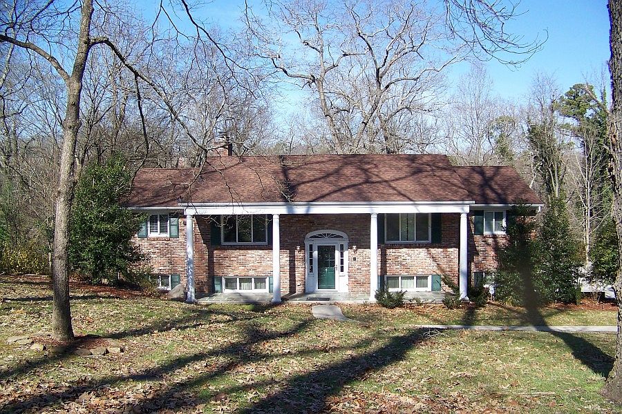 1st image of 5521 Crestwood Dr
