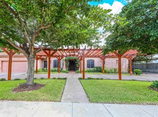 401 Mayfair Dr, Laredo, TX 78045