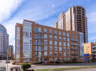 12025 New Dominion Pkwy APT 509, Reston, VA