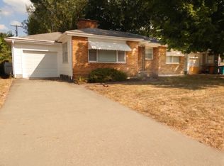 1912 S Fremont Ave, Springfield, MO 65804