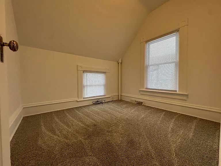 122 North St — Photo 21