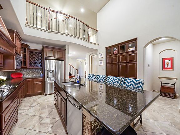 2nd image of 24222 Madrid Hill Ln