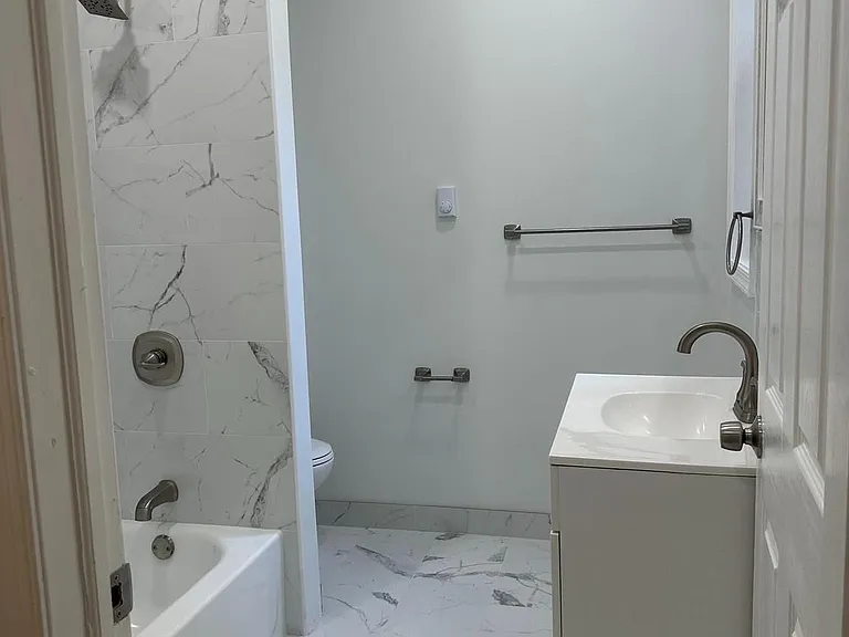 5436 Spruce St #1 — Photo 13