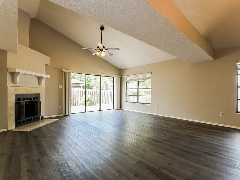 3598 S Saint Lucie Dr — Photo 4