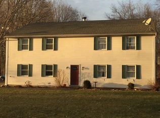 135 Falls Rd #C, Moodus, CT 06469