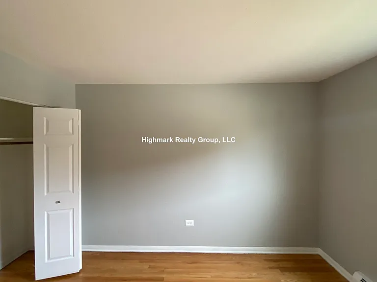1653 Oakwood Ave #2FS — Photo 15