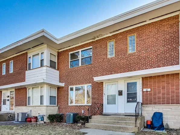 4839 Crain St #1, Skokie, IL 60077