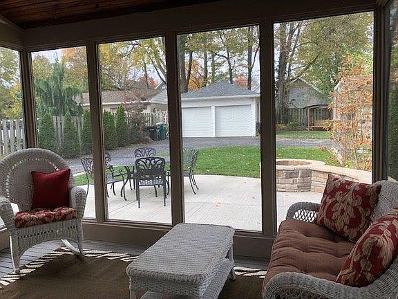 4th image of 3739 Drakewood Dr
