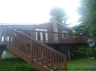 192 Browns Pond Rd, Staatsburg, NY 12580