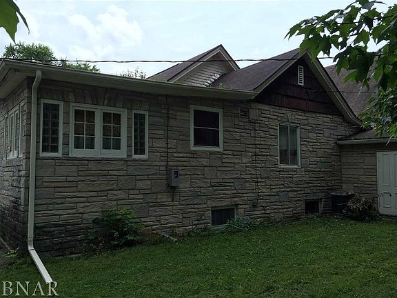 4th image of 517 N Mill St