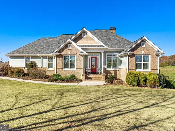 495 Annandale Dr, Clarkesville, GA 30523