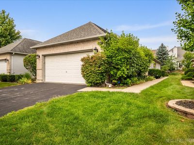 805 Thornwood Dr, Saint Charles, IL, 60174