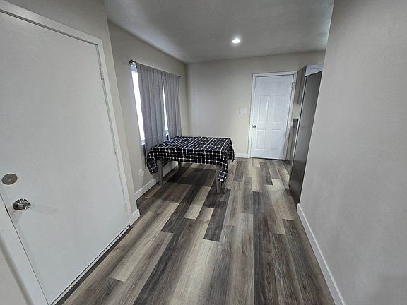 3rd image of 5305 Santa Margarita St