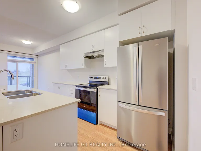 585 Colborne St E #611 — Photo 17