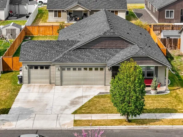 1344 E Egeland Drive, Moses Lake, WA 98837