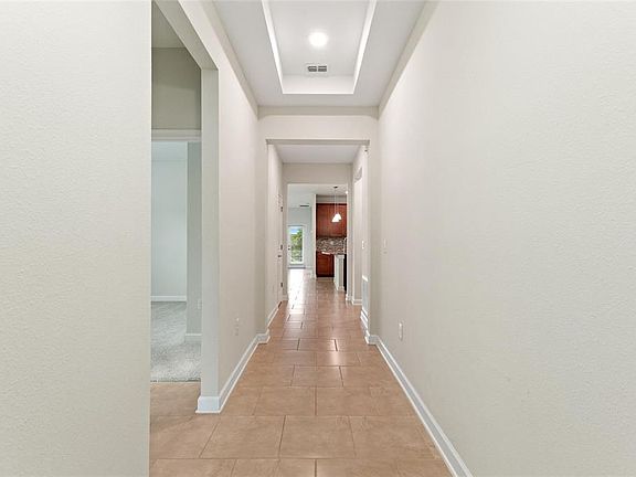 5th image of 1401 CLUBMAN DRIVE