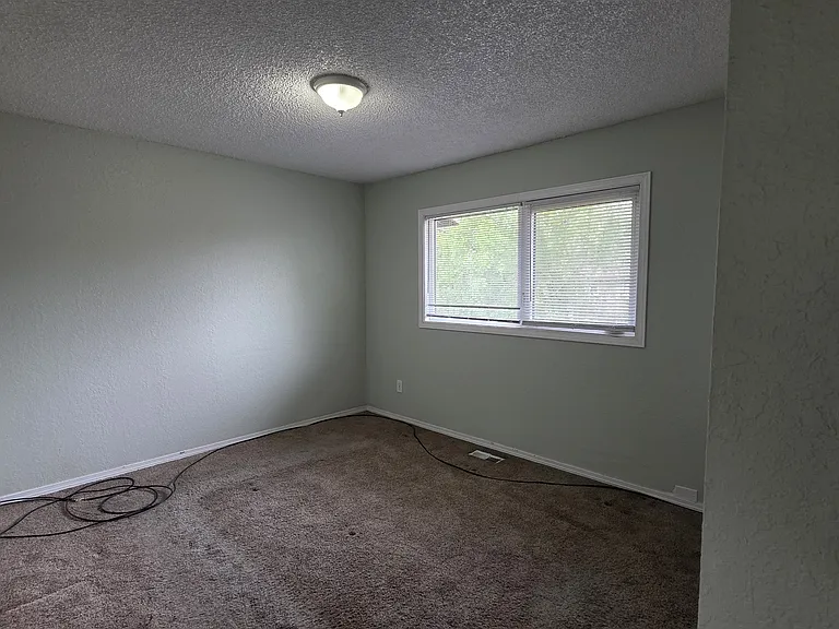9585 Canton Loop — Photo 9