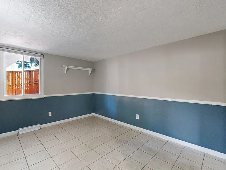 2946 S Moline Pl — Photo 16