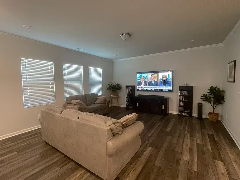 3113 Star Gazing Ln — Photo 4