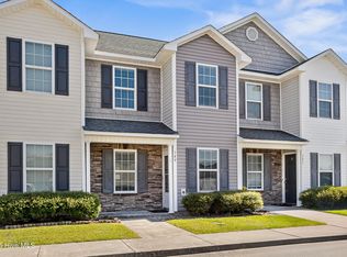 149 Glen Cannon Dr, Jacksonville, NC 28546