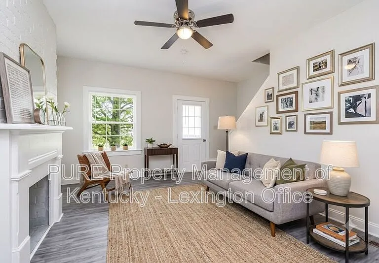 3 Dogwood St — Photo 1
