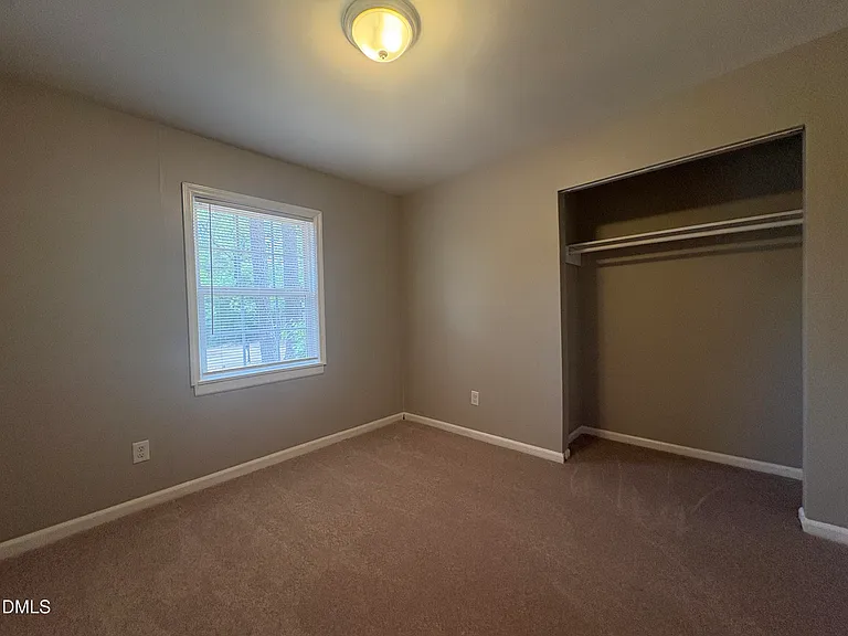 745 Grantland Dr — Photo 14