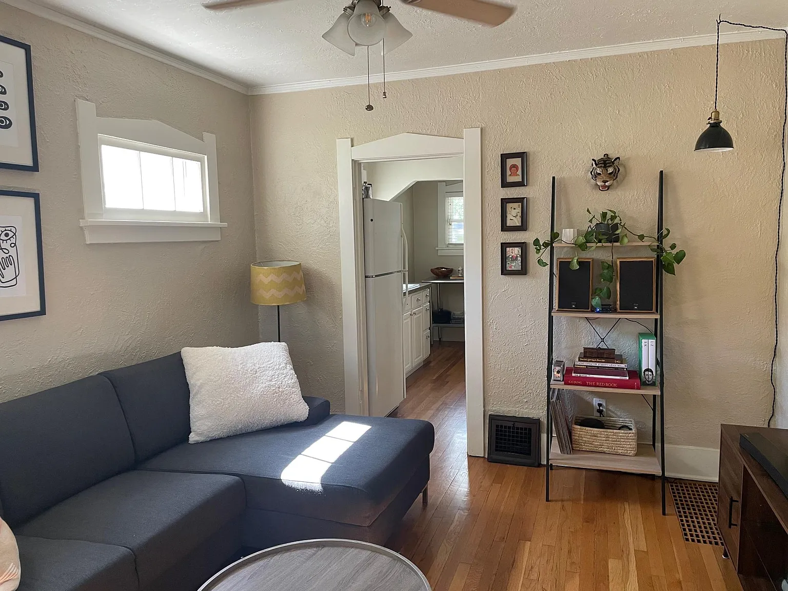 1709 S Corona Street — Photo 4